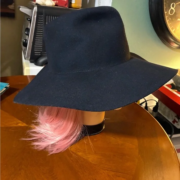 Navy wool Fedora by Biltmore for Made-well-Small/Med. EUC - Picture 4 of 7